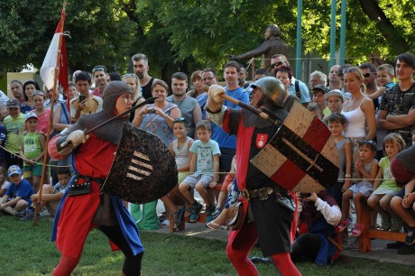 Királyi Napok - családi piknik lesz szombaton a Zichy ligetben